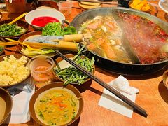 -周小明火锅(黑金冠社区店)