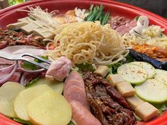 -陈叉子钢盆烤肉(中原万达店)