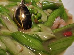 小嫩豆丝瓜配虾仁-秀儿四九城·新京菜(亚运村鸟巢店)