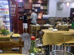 -濠轩阁特色生蚝火锅(水湾路店)