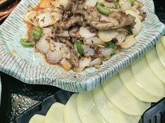 -臻牛烤肉