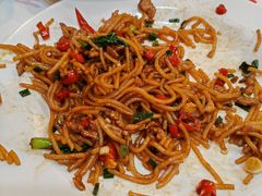 -堂瓦里·33年传统赣菜(第一街区店)