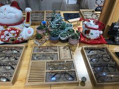 -肆兮眼镜·蔡司·徕卡战略合作店(大坪店)