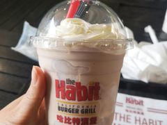-The Habit Burger Grill 哈比特汉堡(爱琴海店)