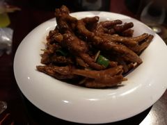 -霄汉牛三鲜湖北砂锅菜(万松园2店)