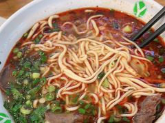 -伊麦佳兰州牛肉面清真美食店