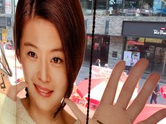 -BHC炸鸡(明洞总店)