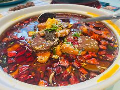 -哈啾嗨·新概念蒙餐(红星新城店)