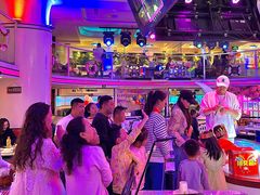 -巴特餐饮6加1音乐餐吧·新疆菜