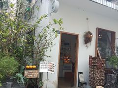 -啢啢茶寮(芳华横街店)