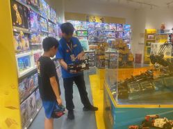 -乐高授权专卖店(浦东嘉里城店)