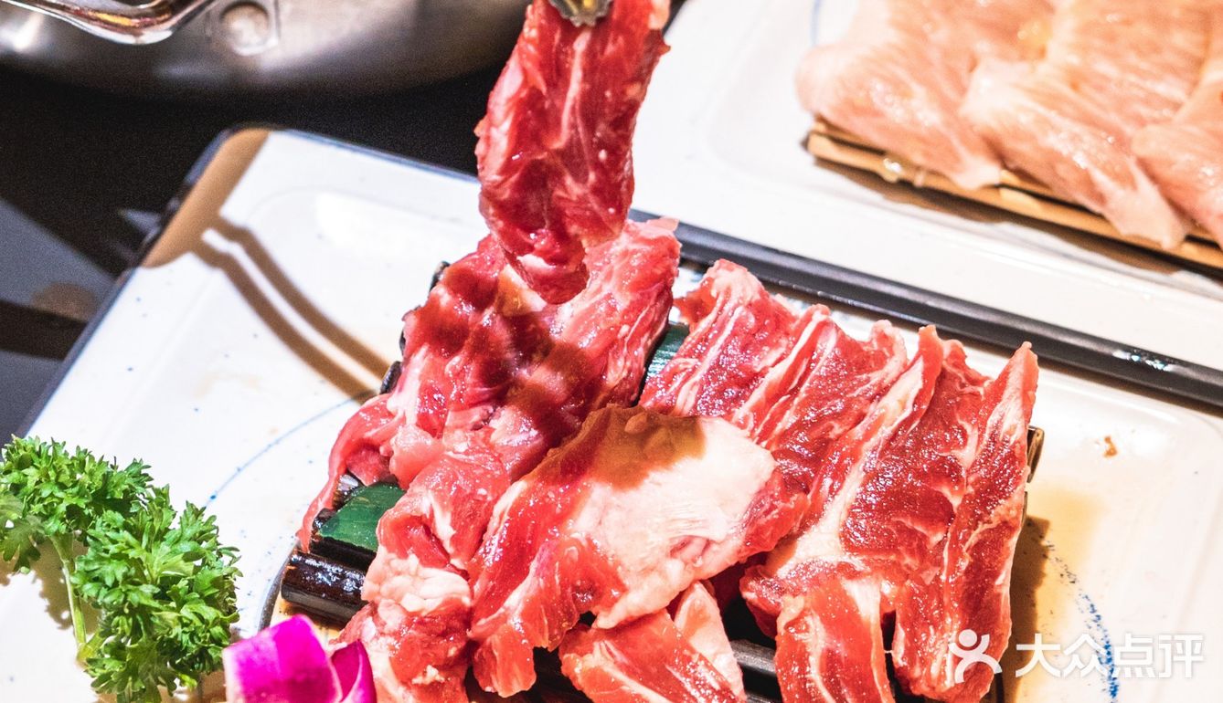 广州地道炭火烤肉，借机熏烤一下浪漫情人节