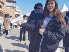 -蓝色港湾停车场