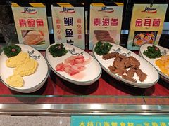 -遇上西雅图多融合海鲜自助餐厅(中房金谊广场店)