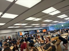 -Apple零售店(深圳益田假日广场店)