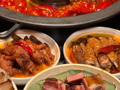 -晓宇重庆火锅(西安荟聚店)