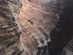 -天山神秘大峡谷