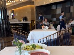 -马克西姆俄罗斯餐厅(通亚街店)