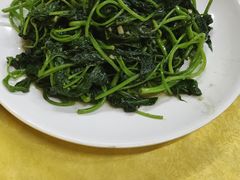 -南沙辉记烧鸡·荔枝木炭火吊烧(旧镇店)