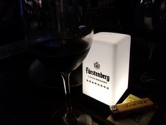 景观位-爵士花园音乐酒吧餐厅