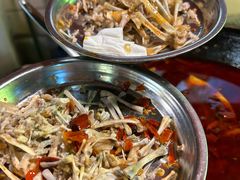 -鸿顺老铁锅美蛙鱼府(解放碑店)