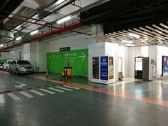 -龙湖虹桥天街-停车场