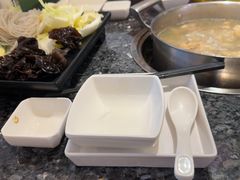 -一席地·本地鸡窝·杭帮鸡火锅(萧山银隆百货店)