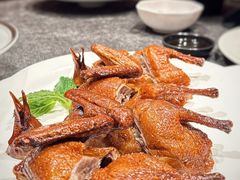 脆皮乳鸽-醉东Oriental House(静安嘉里中心店)