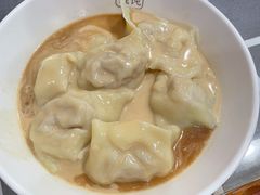 虾仁鲜肉馄饨-潘国仙耳光馄饨(黄家阙路店)