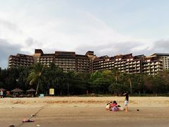 -三亚湾海居铂尔曼度假酒店