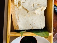 木盒开包豆腐-Local泰莲庭(虹鳟鱼店)