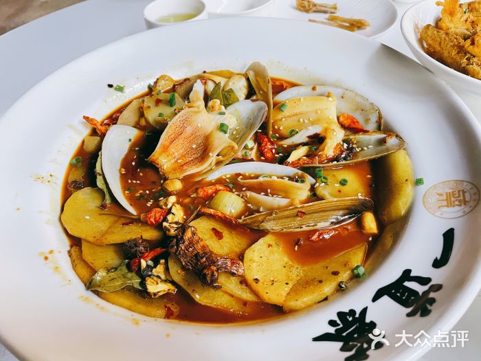 一道蔡.麻辣海鲜(珠江新城店)油焖小粉象图片
