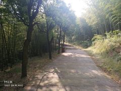 -达蓬山旅游度假区