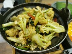 干锅有机菜花-滇越乘象云南餐厅(豆各庄店)