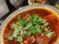 -聚汇三少·龙虾·中餐厅(莫邪路新天地店)