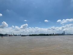 -鱼珠码头(轮渡站)