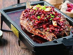 -江边城外烤全鱼(汉光百货店)