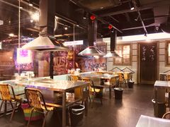 大堂-马路牙子地桌烤肉(工体店)