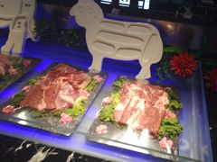 -九寸花汀海鲜烤肉自助(中东迪克店)