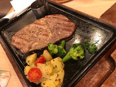 黑胡椒牛排-必胜客(上海南站店)