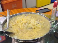 -东北菜铁锅炖(义乌街店)