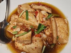 -忆江南·临江鱼馆