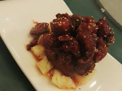 -万重锦·人文川菜馆(骡马市店)