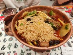 -成都你六姐·牛肉冒菜·麻辣香锅(长泰广场店)