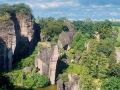 -广州莲花山旅游区