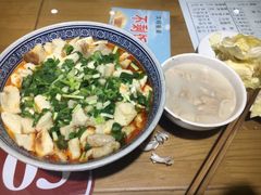-天发芽·何记葫芦头泡馍·老字号(小南门店)