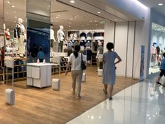 -优衣库(上海颛桥万达广场店)
