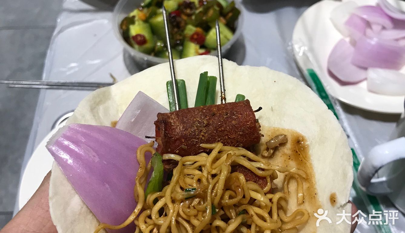 好吃又省钱的地摊烧烤，不能错过！