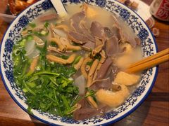 鸭血粉丝汤-小潘记鸭血粉丝汤