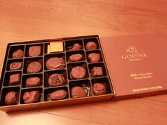 large_cp2m_5f9d00001b481191-GODIVA(港汇恒隆广场)